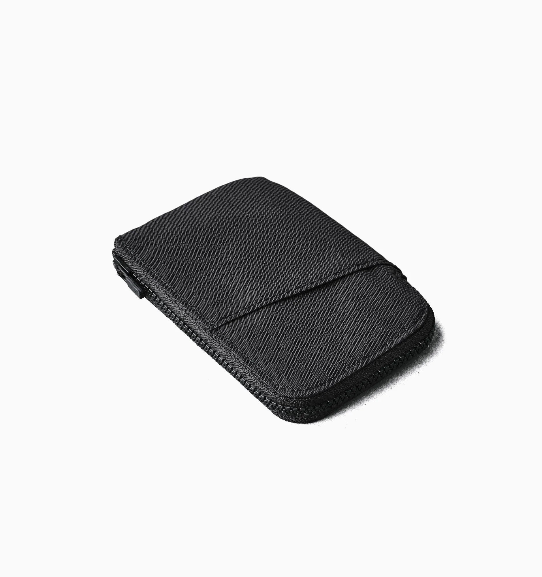 Alpaka Zip Card Pouch