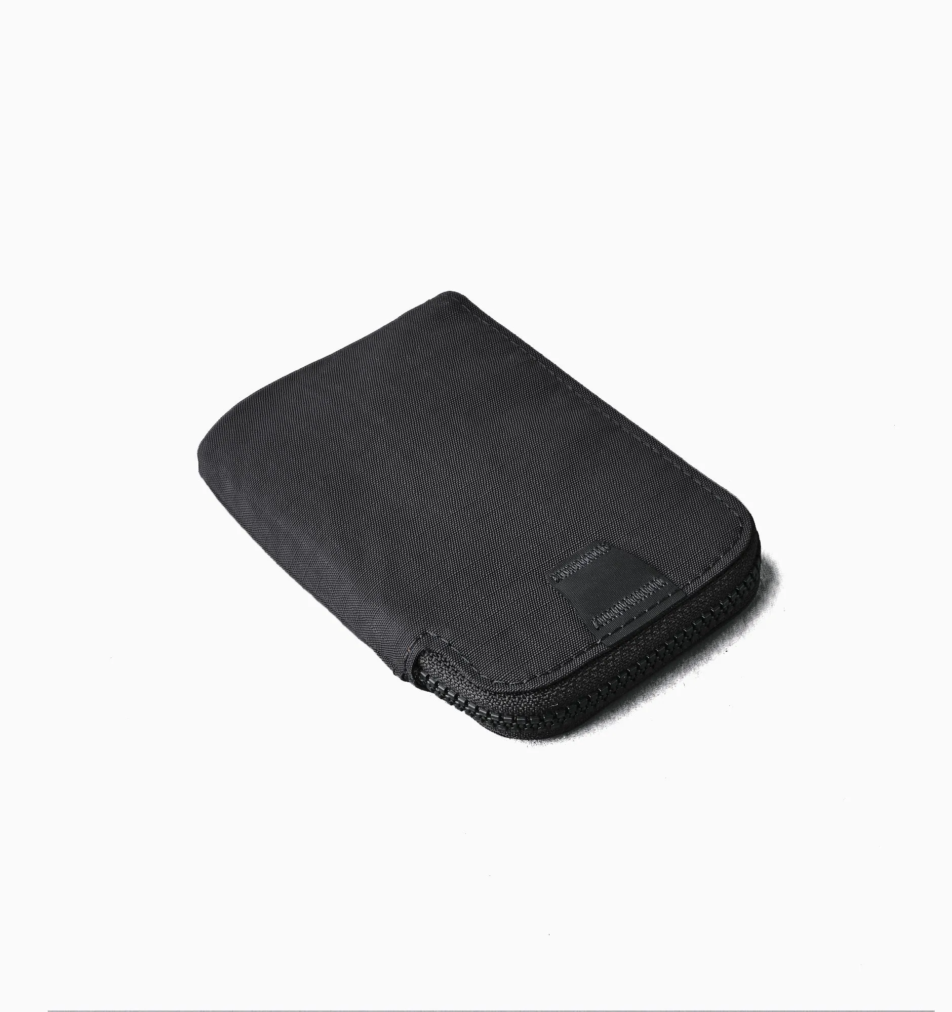 Alpaka Zip Card Pouch