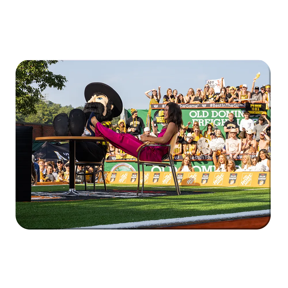 Appalachian State Mountaineers - Kickin' Back on Game Day