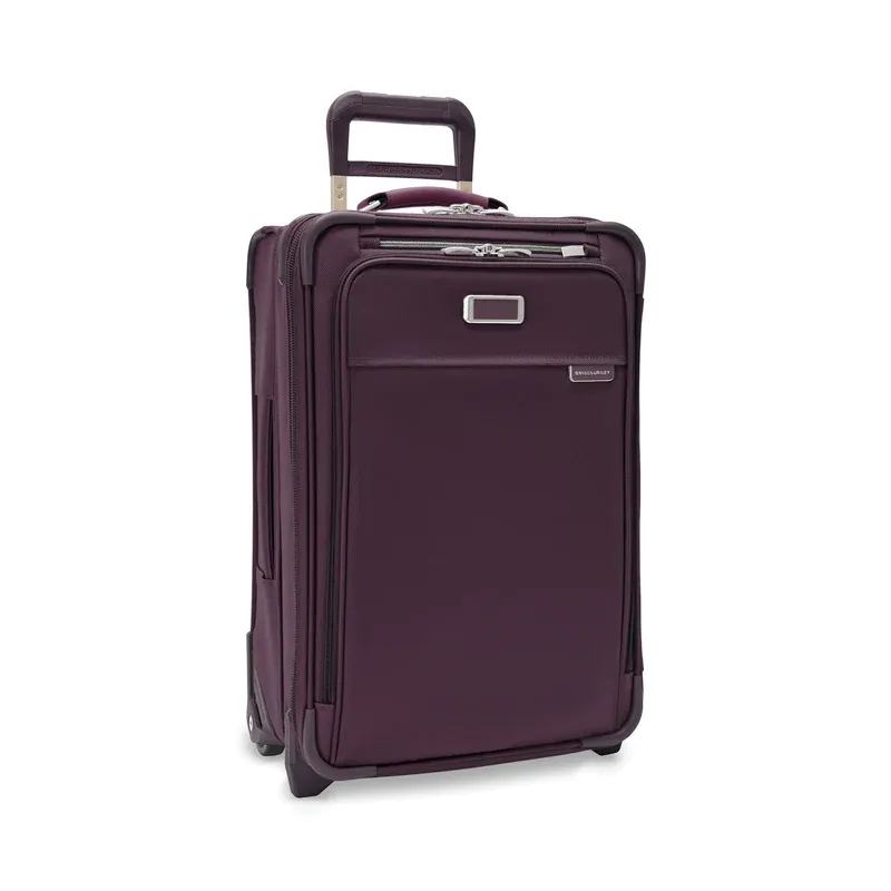 Briggs & Riley Baseline, BLU122CX 22" ESSENTIAL 2-WHEEL CARRY-ON