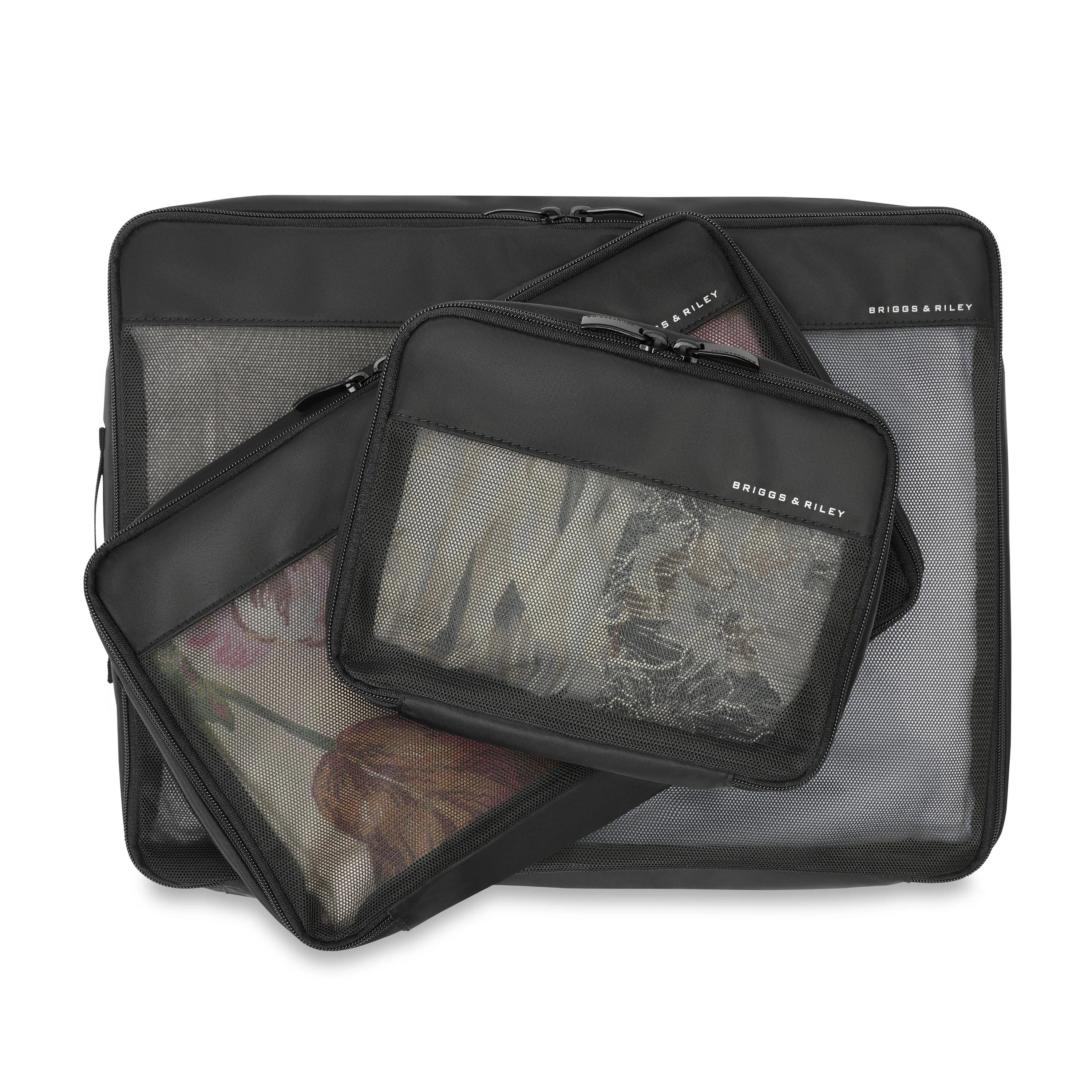 Sure! Here is the optimized title for this e-commerce product: Briggs & Riley Set of Check-In Packing Cubes