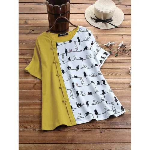 Cat Print Frog Button T-shirt