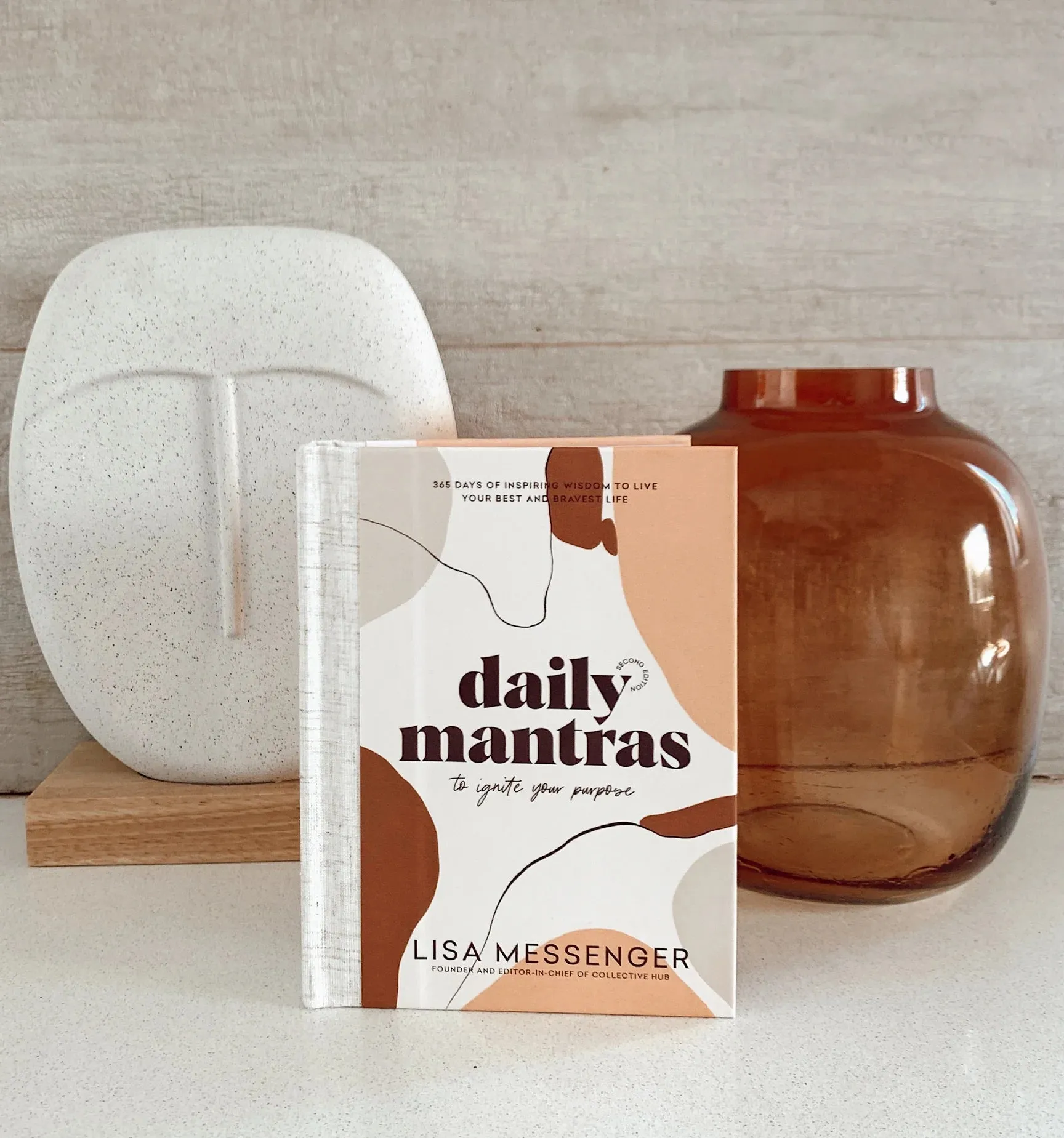 Daily Inspirational Mantras from Collective Hub - An Essential Guide for Daily Optimized Living