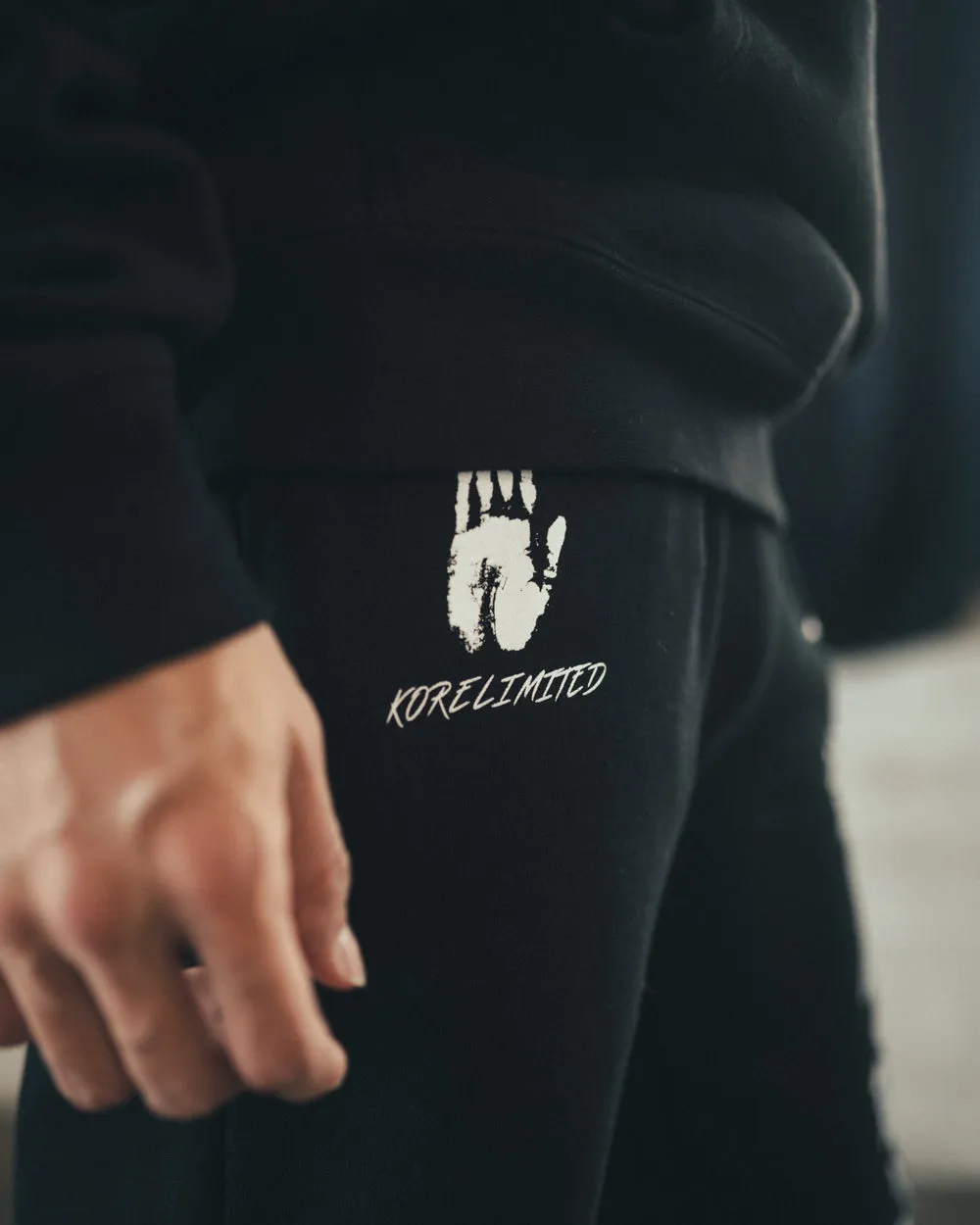 LONG LIVE INDEPENDENCE OF KOREA SWEATPANTS (BLACK)