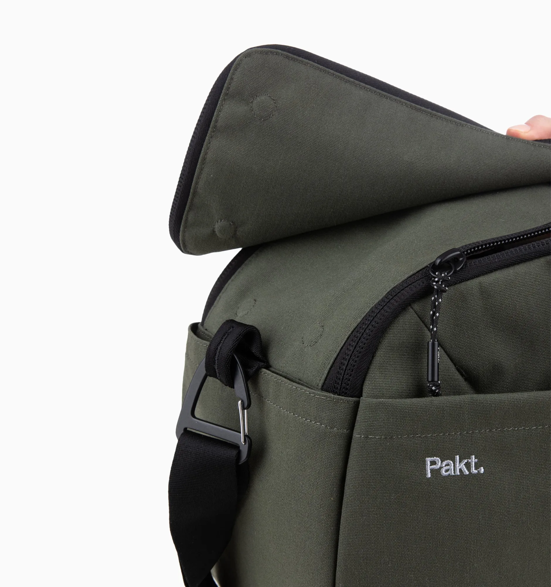 Pakt Travel Duffel