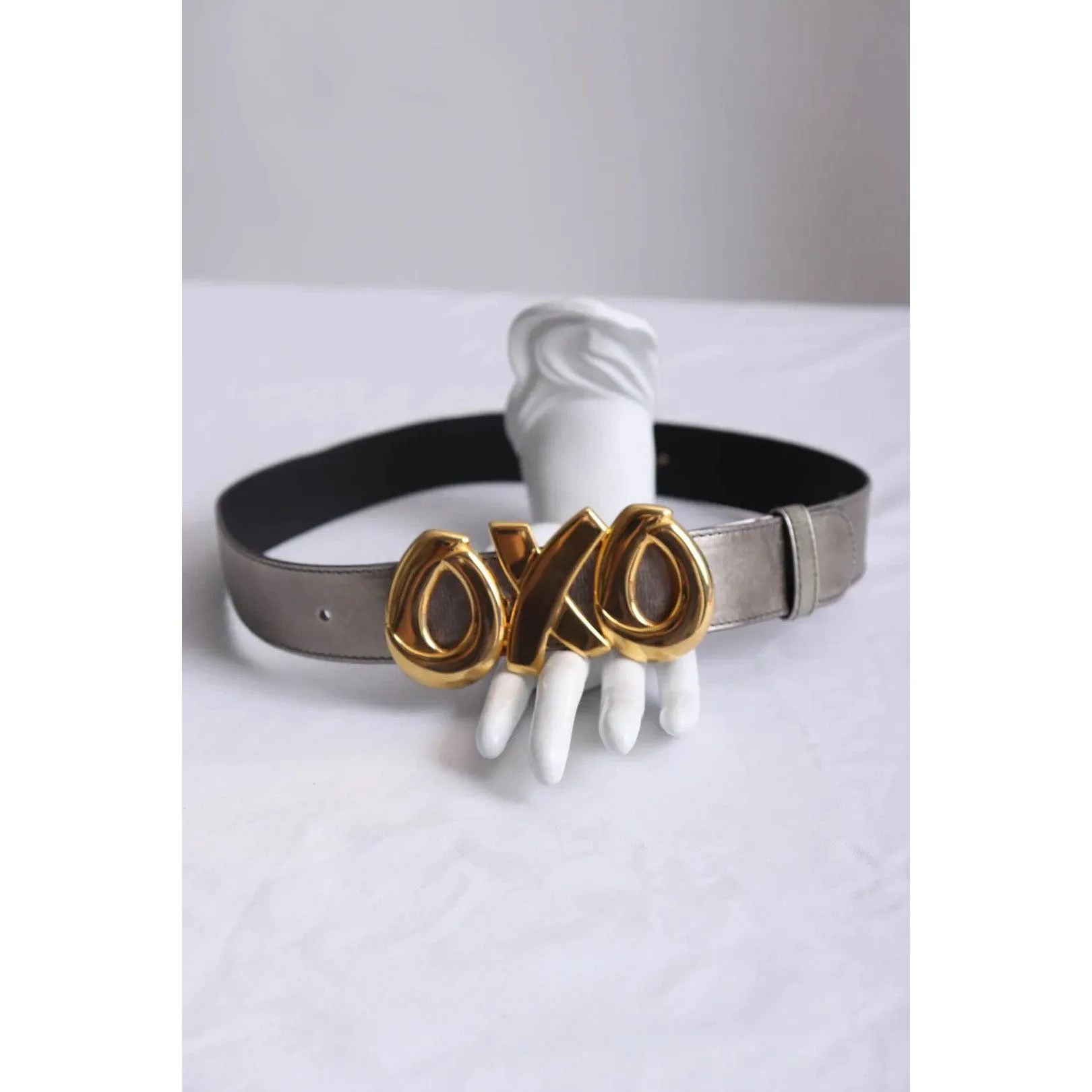 PALOMA PICASSO 80's Gold OXO Belt