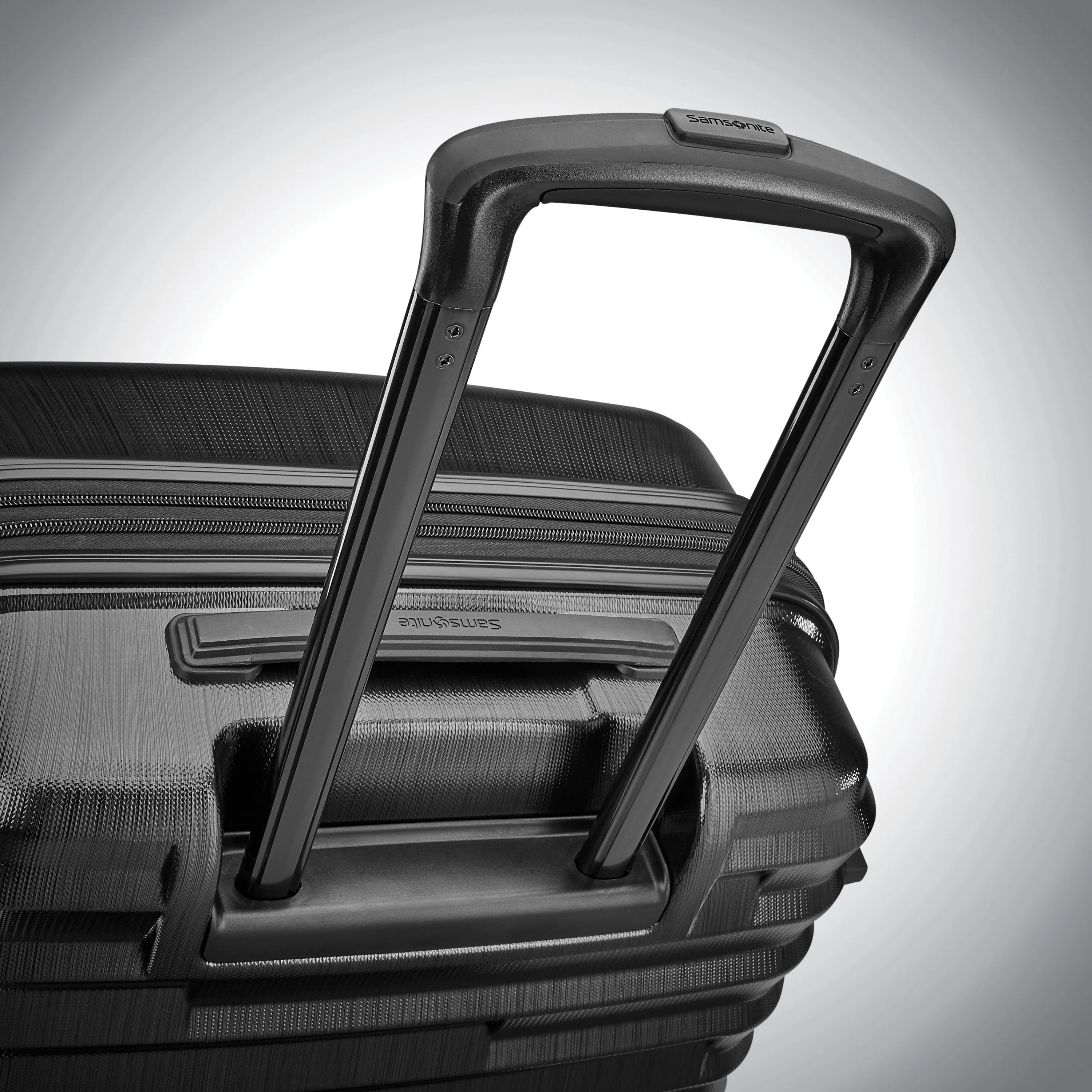 Samsonite Ziplite 4.0 Carry-On Expandable Spinner